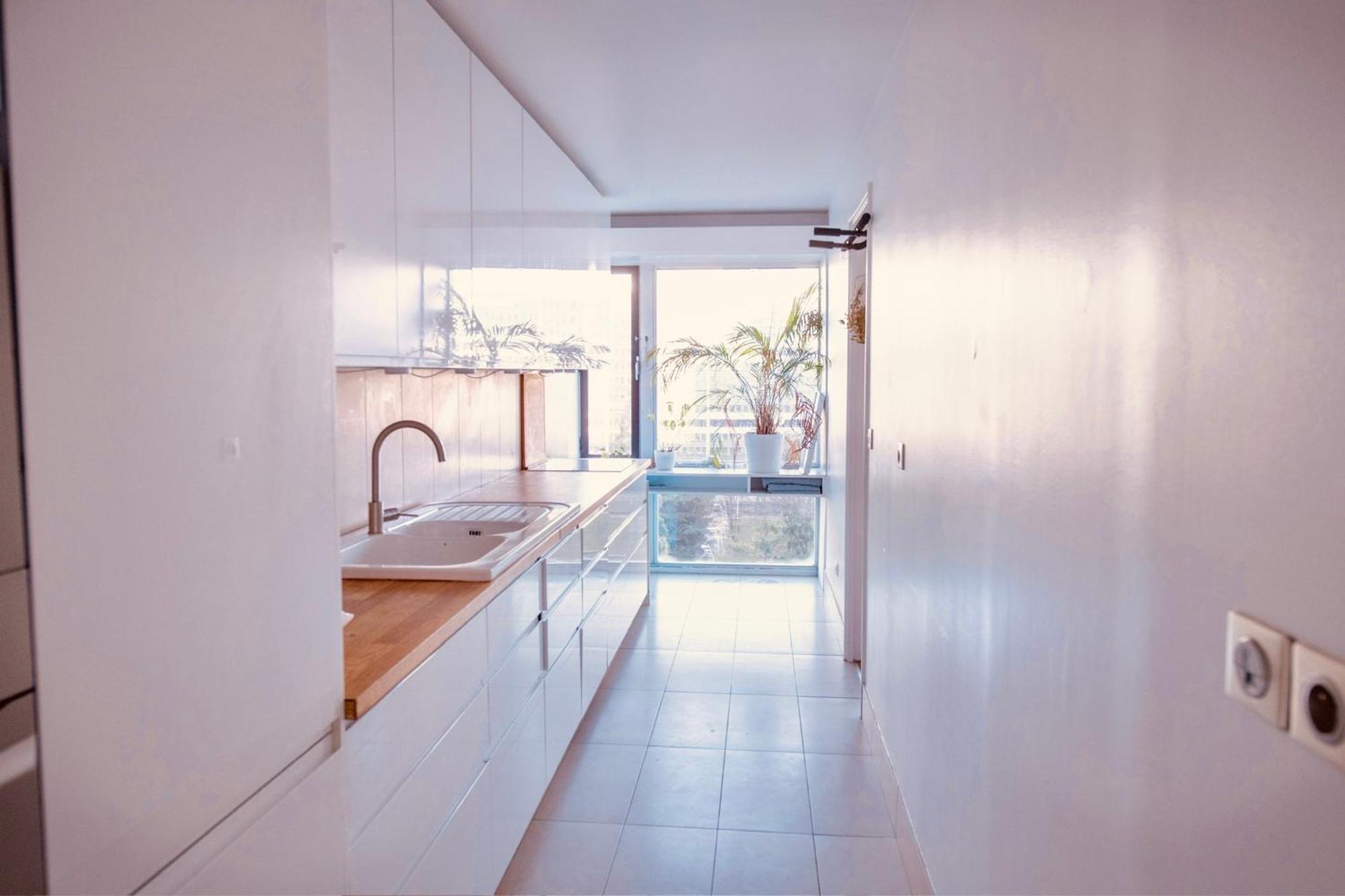 2 Private Bedrooms, Montparnasse Station Paris Exterior foto