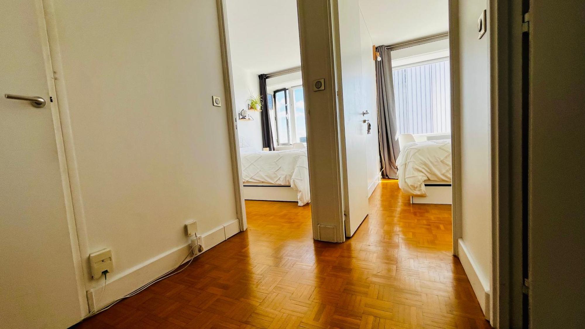 2 Private Bedrooms, Montparnasse Station Paris Exterior foto